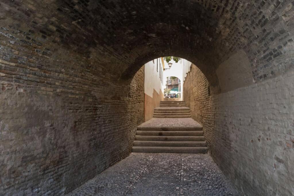 Castilla Triana Courtyard By Valcambre Seville Exterior photo